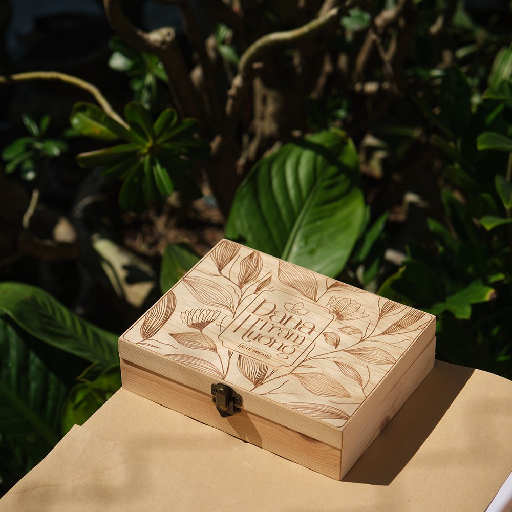 Bộ Quà Tim Trầm Cầm Tay DANA-Gỗ Ngã Voi Cao Cấp