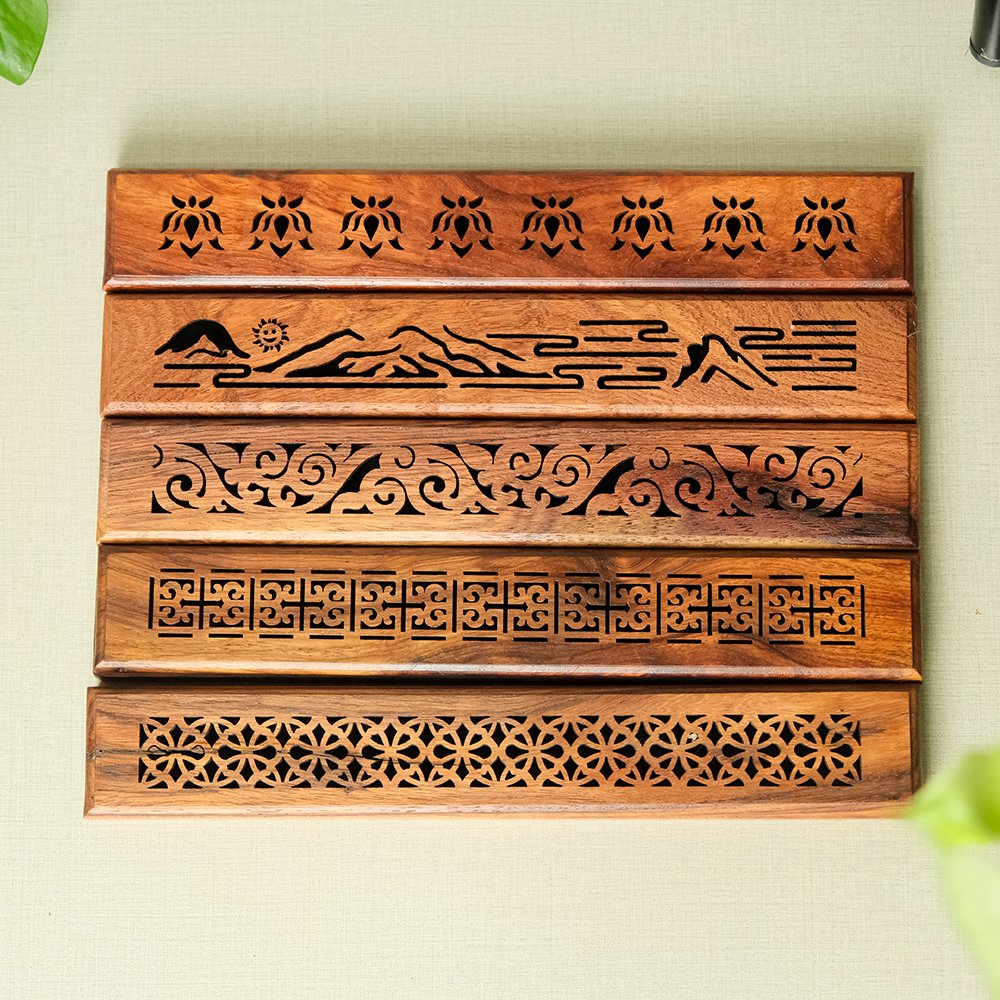 Hôp Thưởng Trầm Ngắn Đen 38x135mm