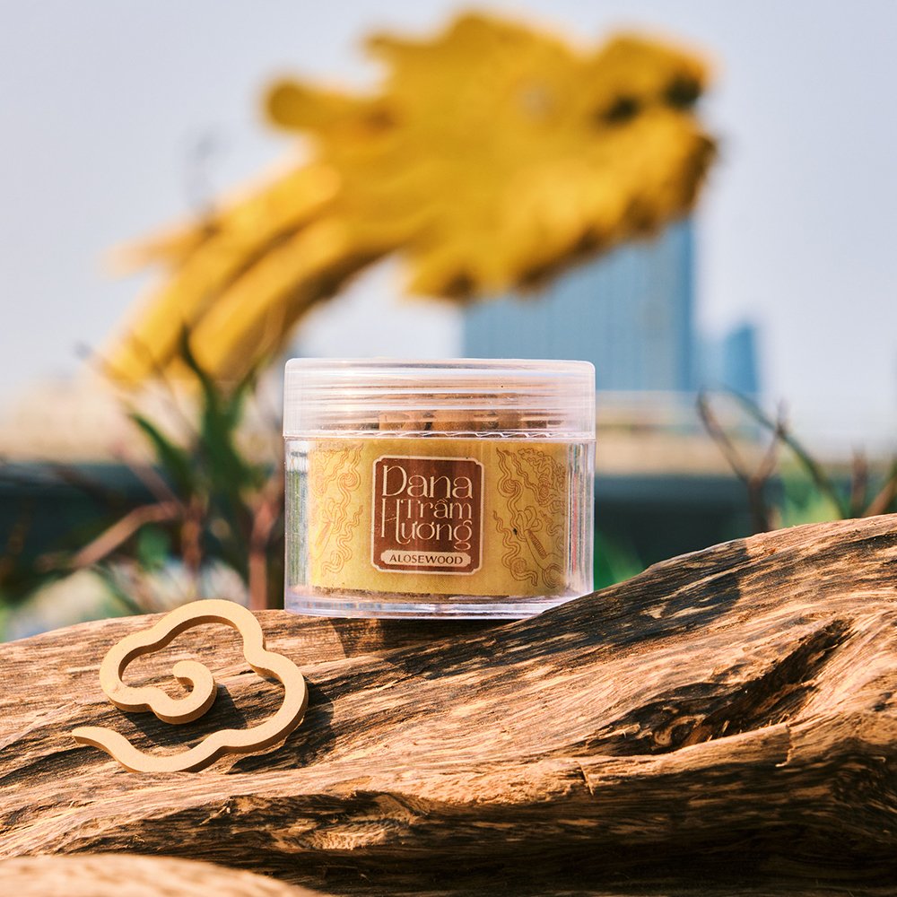 Trầm Vân Mây Kim Long DANA Đặc Biệt