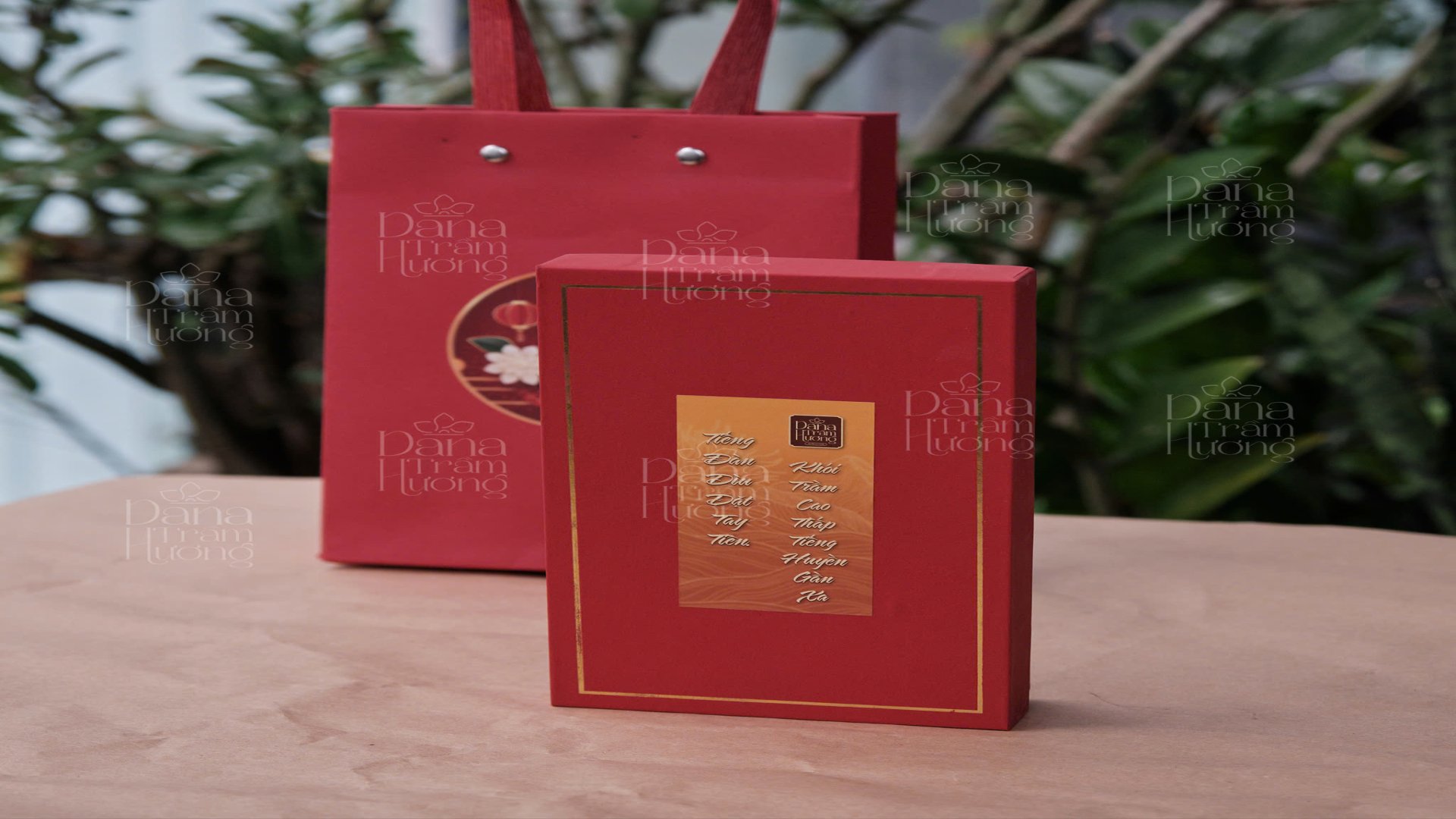 Bộ Quà Hương Sen Vàng DANA, Kèm Ống Thanh Trầm